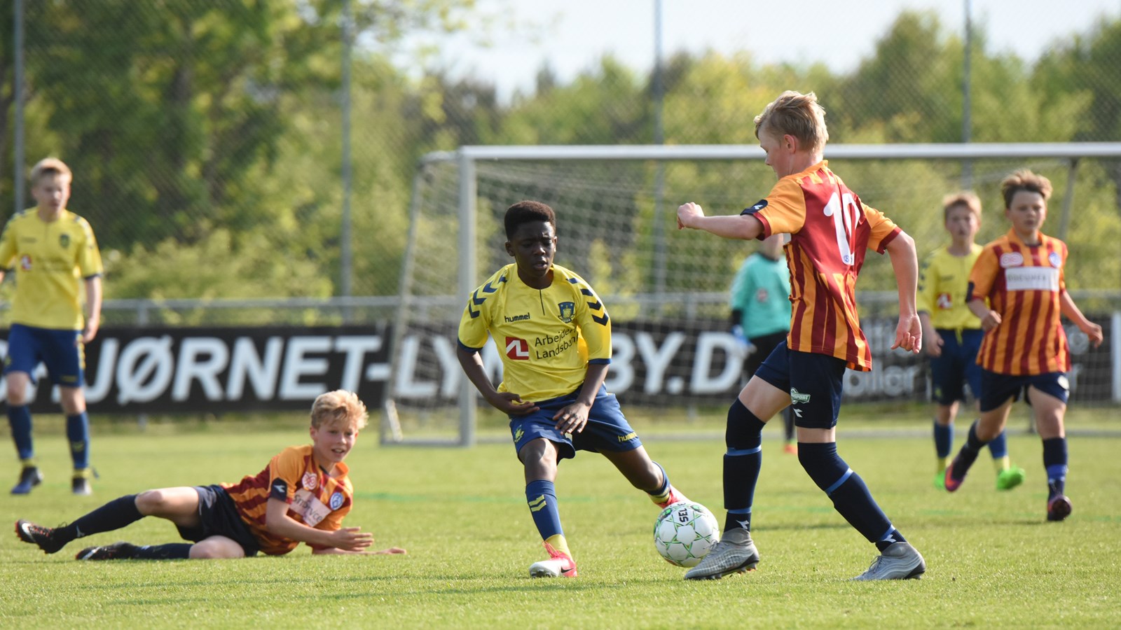 Indrangering frigivet for U16, U17 og U19 Drenge Øst-rækker 2019/2020